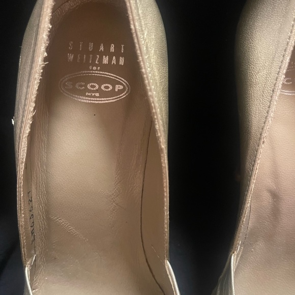 Stuart Weitzman Metallic Gold Heels USA Size 6 - Picture 6 of 13